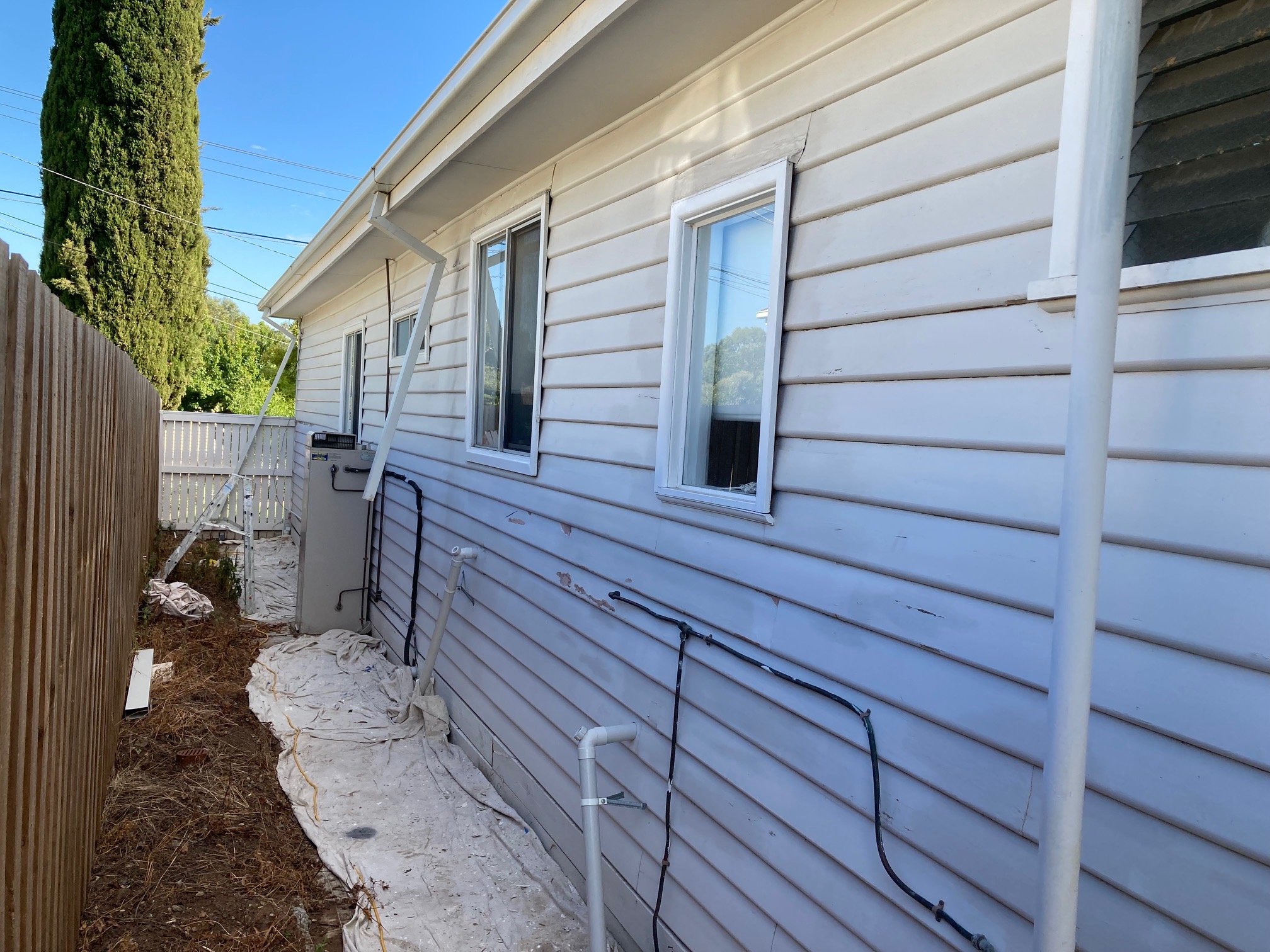 Weatherboard House Painter Decorator Western Suburbs Melbourne